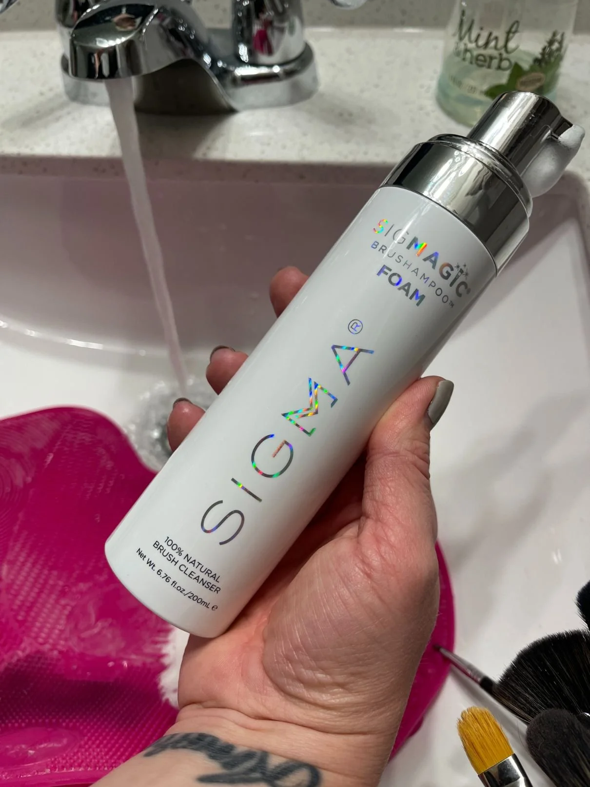 Sigma brush shampoo deals
